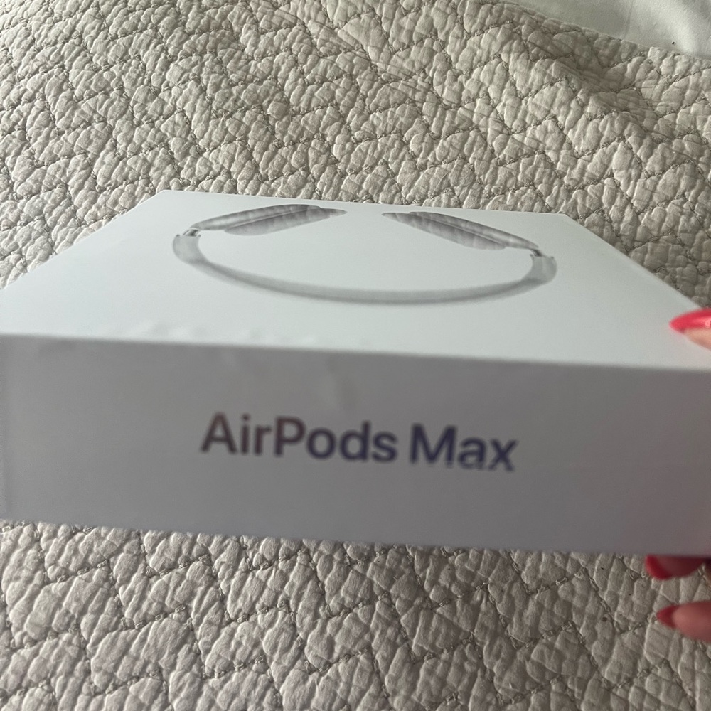 air pod max white